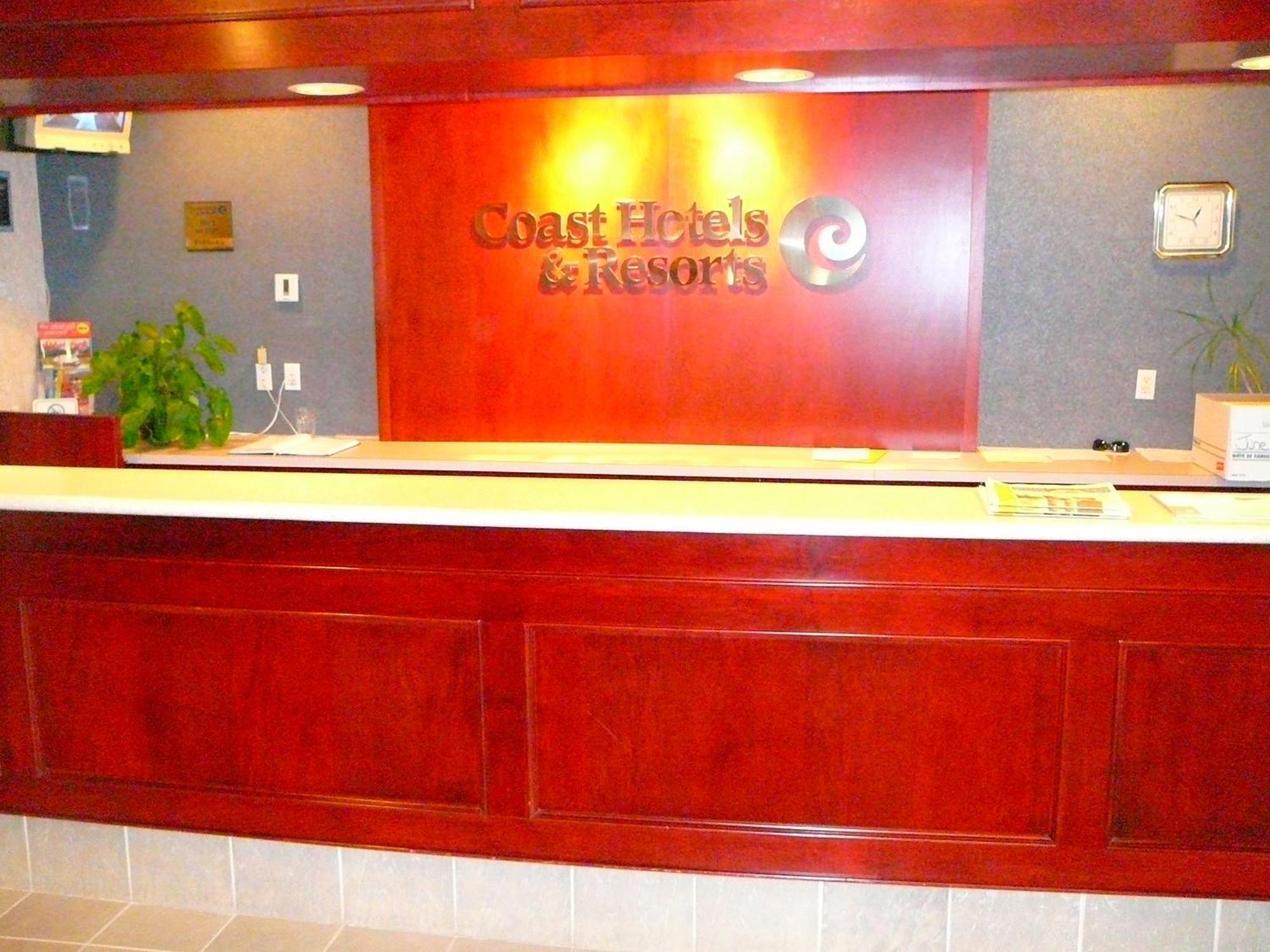 Coast Abbotsford Hotel & Suites Exterior foto